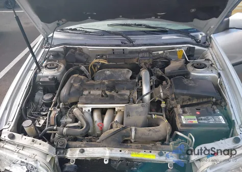 2002 Volvo S40 A from USA, damaged, VIN YV1VS29542F859841